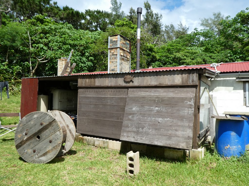 陶器工作室就位於店鋪的正後方